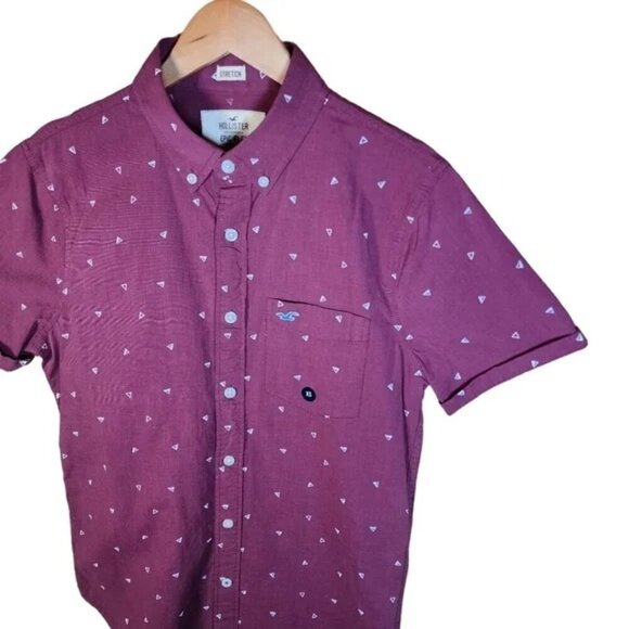 Hollister Men's XS Short Sleeve Button Down Collared Shirt Maroon paper plane - Picture 10 of 10